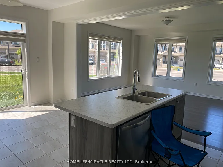 2 Cahill Dr — Photo 14