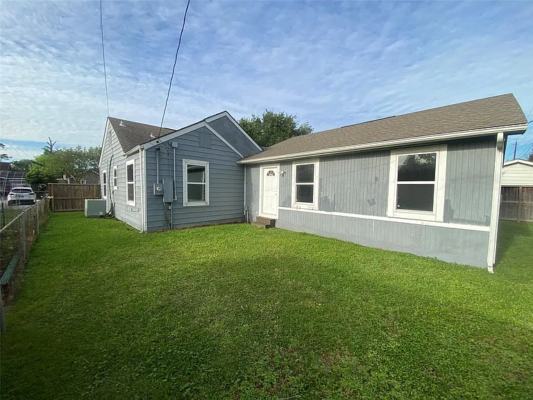7619 Ilex St — Photo 21