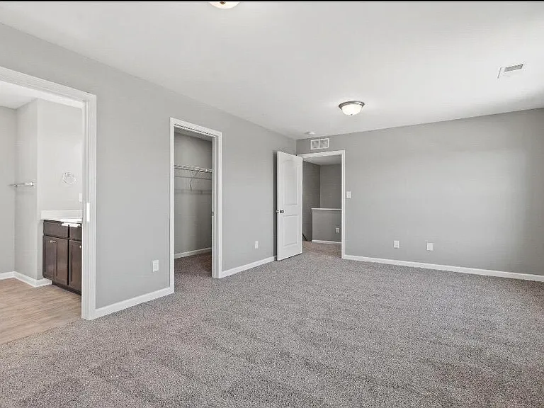 305 Krauss Dr — Photo 8