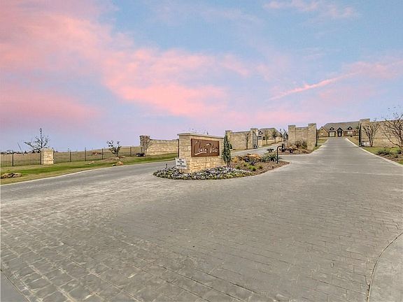 2nd image of 280 Bearclaw Cir