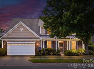 5068 Gladiola Way, Fort Mill, SC 29708