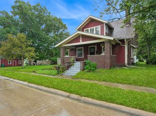 401 E 2nd Ave, Indianola, IA 50125