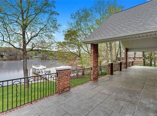 9332 Windygap Rd, Charlotte, NC 28278