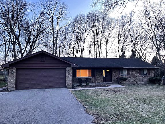 2877 Lantz Rd., Beavercreek. All new paint and flooring throughout. Neutral colors that work with warm tones or greys and black. This is a very versatile home.