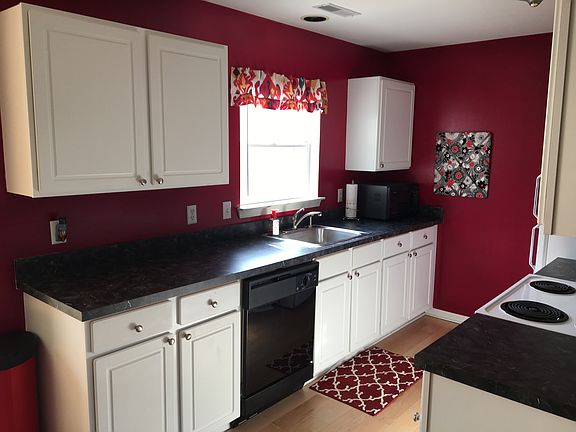 4th image of 1749 Campau Farms Cir #48/13