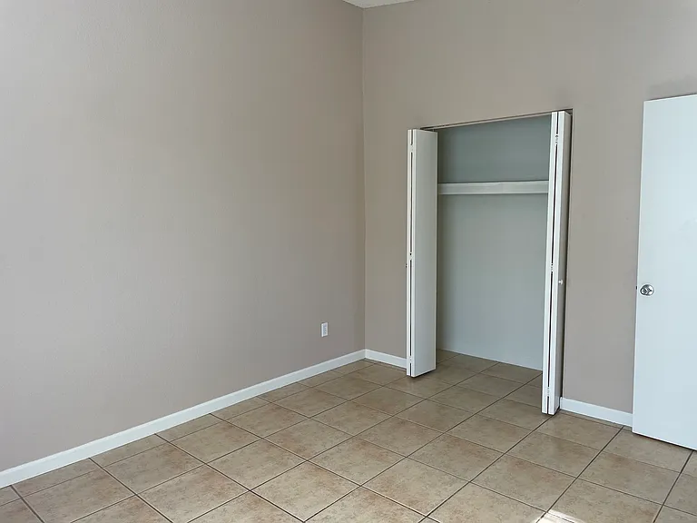 2 bedroom, 1 bath apartment in Apache Junction! — Photo 17