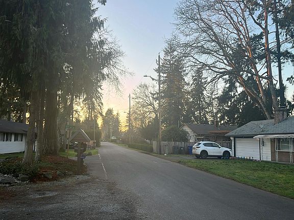 5th image of 7914 Nixon Ave SW