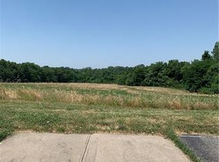 202 W Ruth Ewing Rd, Liberty, MO 64068