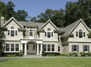 1940 Midlane, Syosset, NY 11791
