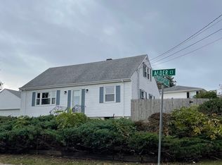 7 Alder Ct, Dartmouth, MA 02747