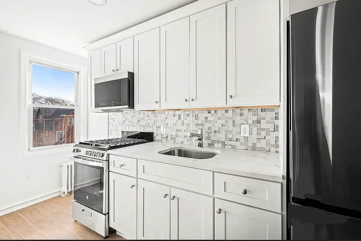 615 East 2nd Street — Photo 1