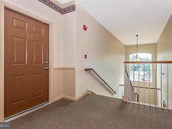 5th image of 8203 Blue Heron Dr APT 3D