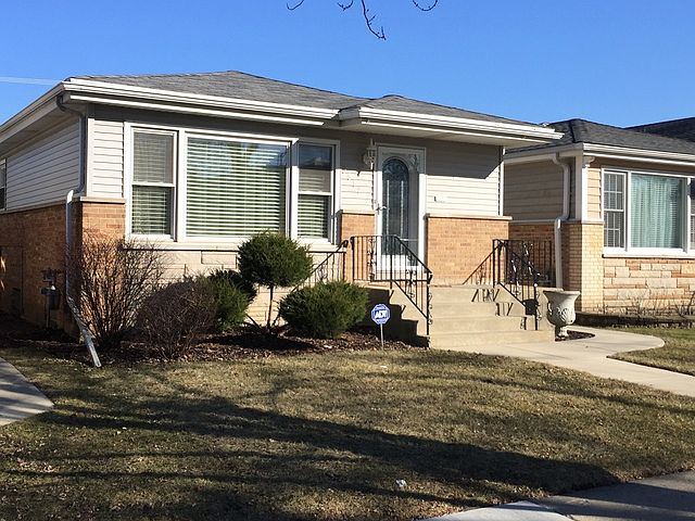 1st image of 3819 N Oconto Ave