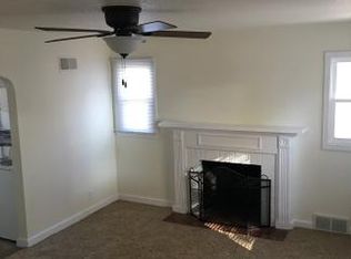 30 North Dr, Decatur, IL 62526