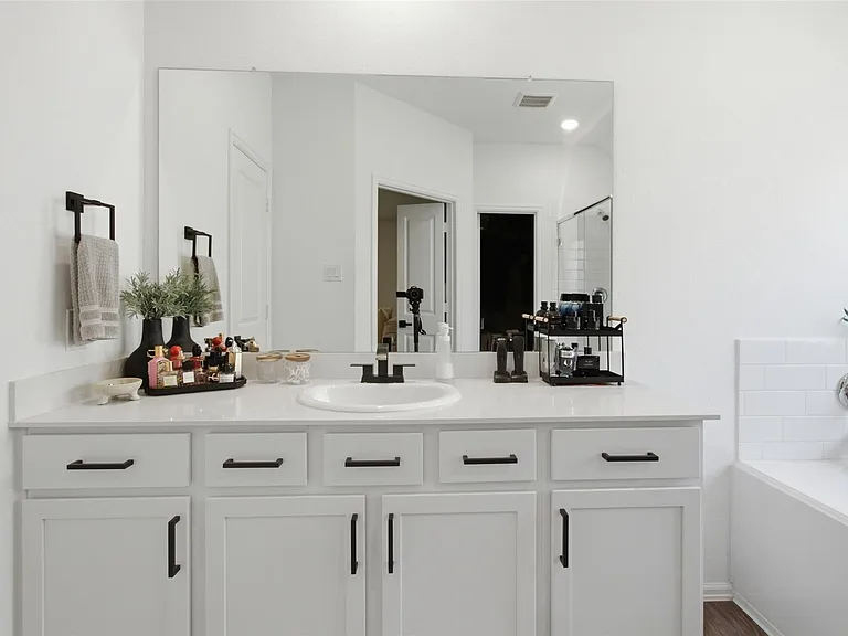 4714 Jasmine Heather Ln — Photo 12