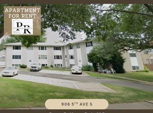 906 5th Ave S APT B3, Clinton, IA 52732