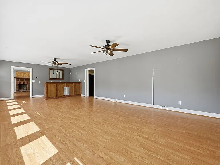 1184 Jim Christian Rd — Photo 24