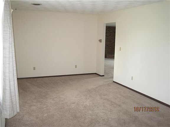4th image of 700 Glenn Ave