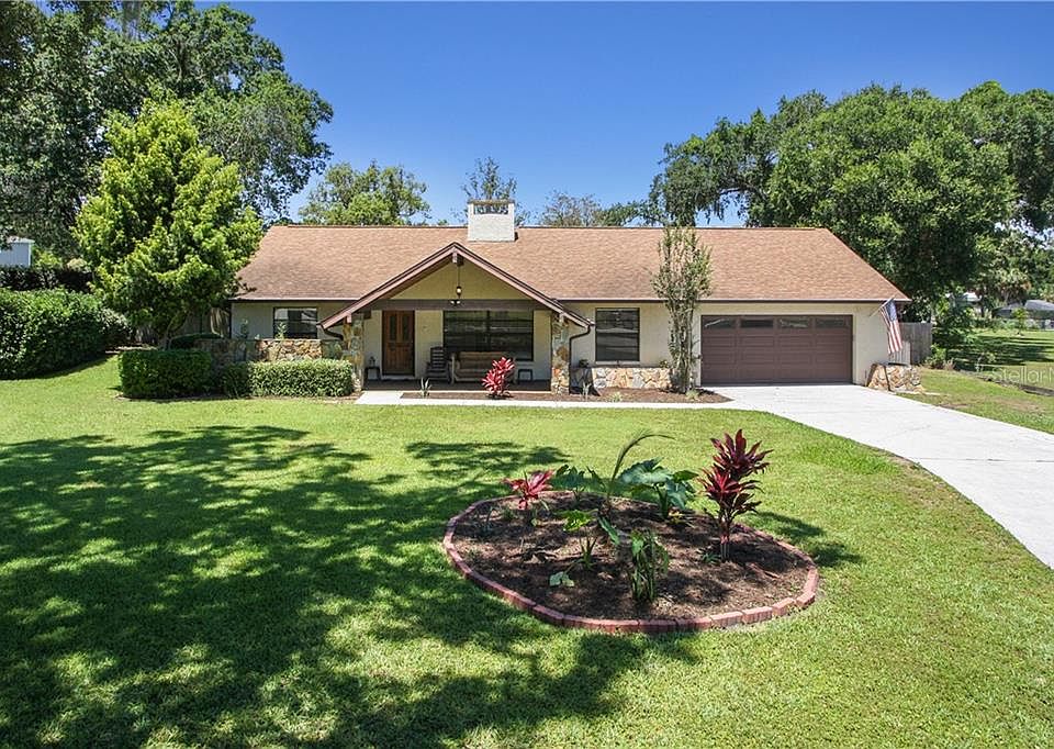 1st image of 1826 Laurel Oak Dr