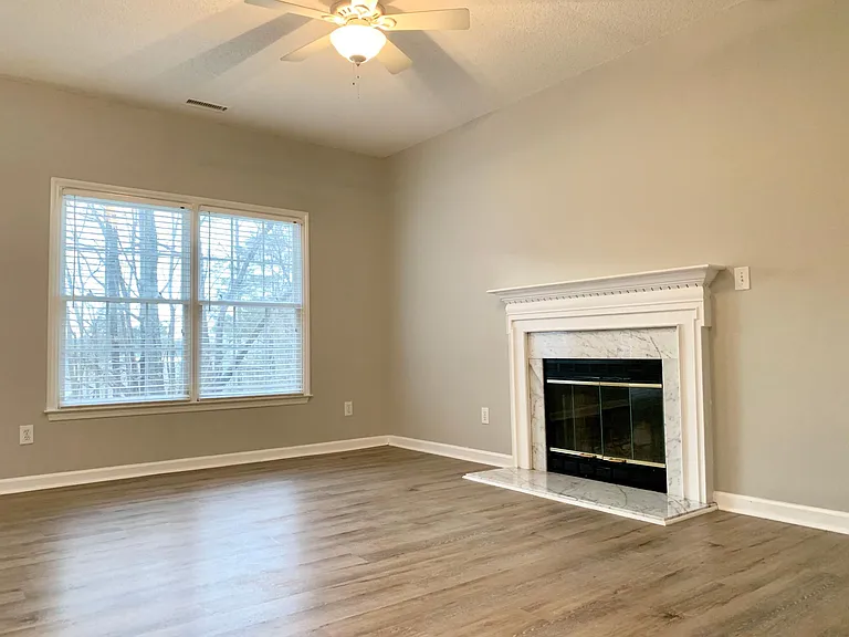 205 Calebra Way — Photo 2