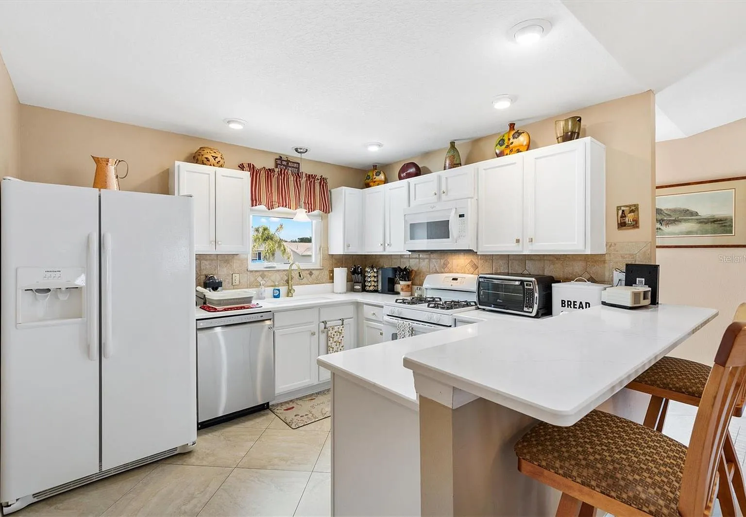 2 bed, 2.0 bath, 1240 sqft, $2,200 — Photo 4