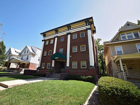 3rd image of 3421 Wyandotte St APT 103