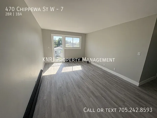 470 Chippewa St W #7 — Photo 6