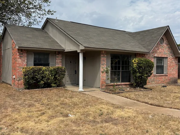 508 Matterhorn St, Cedar Hill, TX 75104
