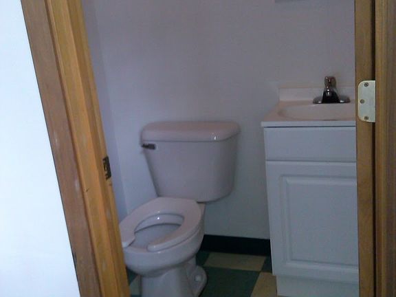 5th image of 2611 21st Ave