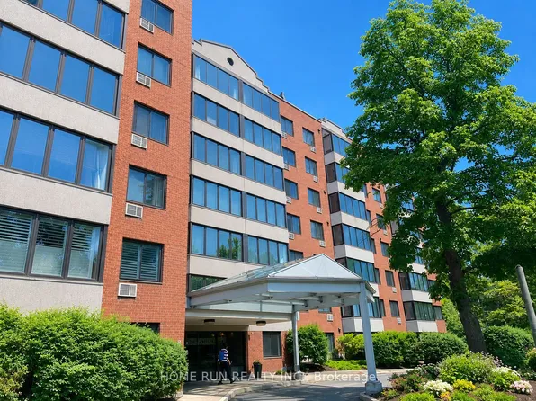 225 Alvin Rd, Ottawa, ON