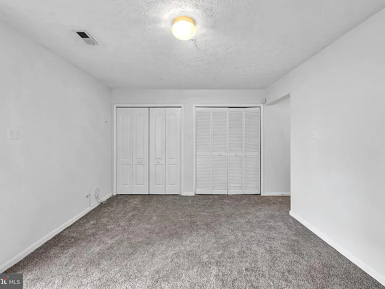 2406 Lemontree Ln — Photo 37