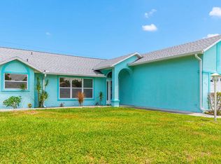 450 Biscayne Ln, Sebastian, FL 32958