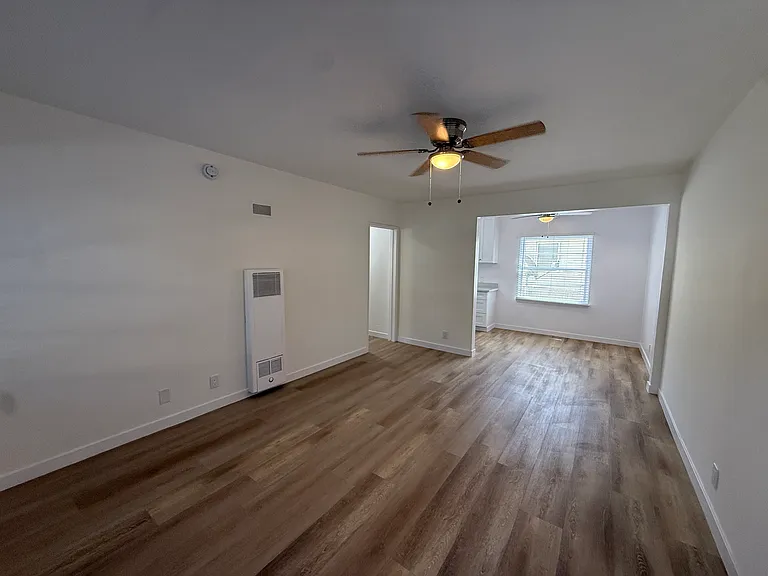 14115 Gilmore St #2 — Photo 7