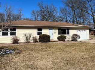 1015 W Madison St, Mascoutah, IL