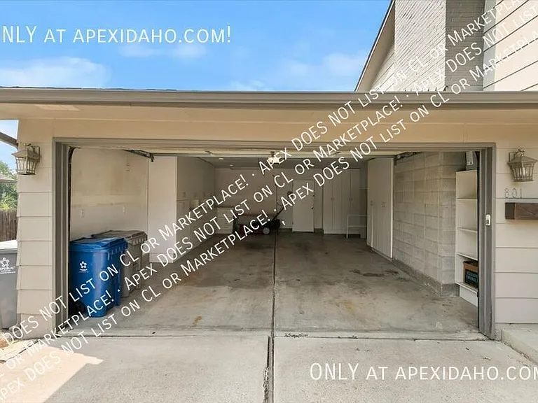 801 N Haines St — Photo 36