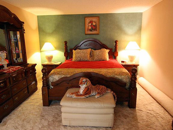 4th image of 8617 Vista Harbor Ct