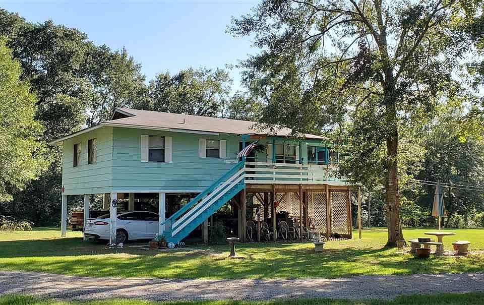 1st image of 421 Petty Dr