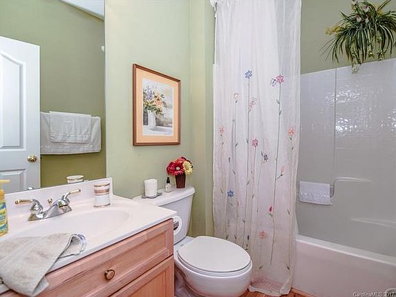 5th image of 194 Castles Gate Dr #41
