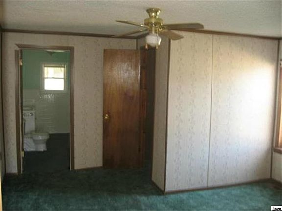 5th image of 1104 Miami Ave