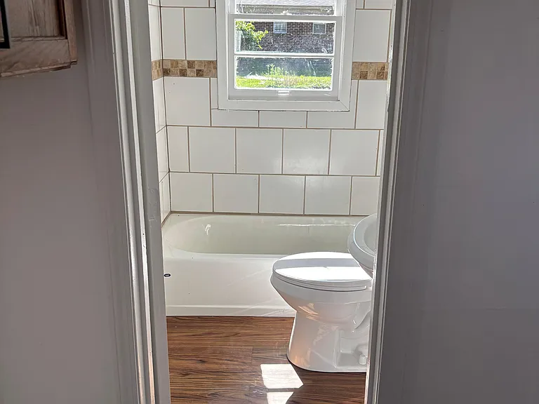 1489 E Waldorf Ave — Photo 9