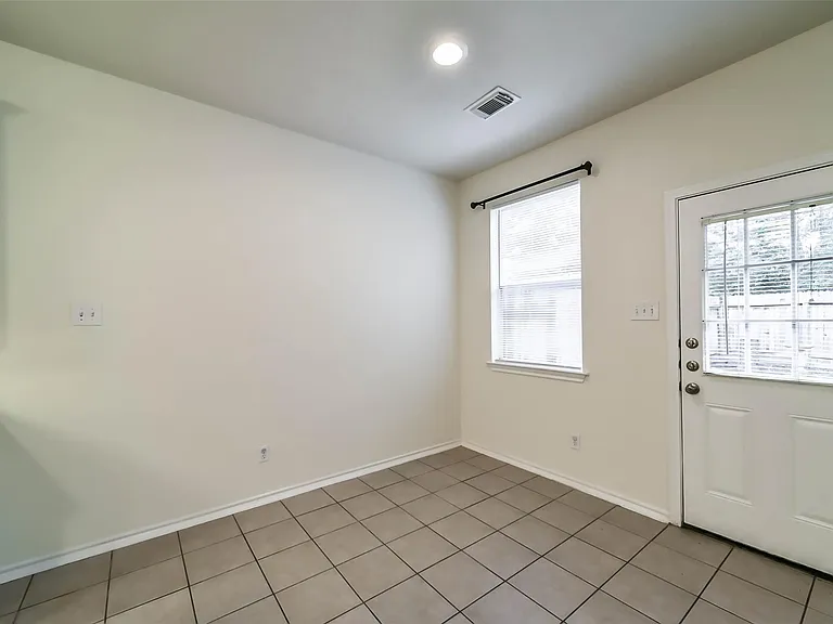 246 W Stedhill Loop — Photo 13