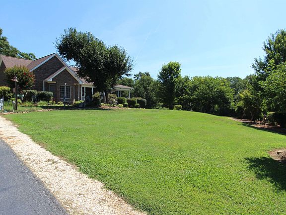 2nd image of 178 Tuscany Ln
