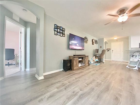 5th image of 3420 Kashmira Ct