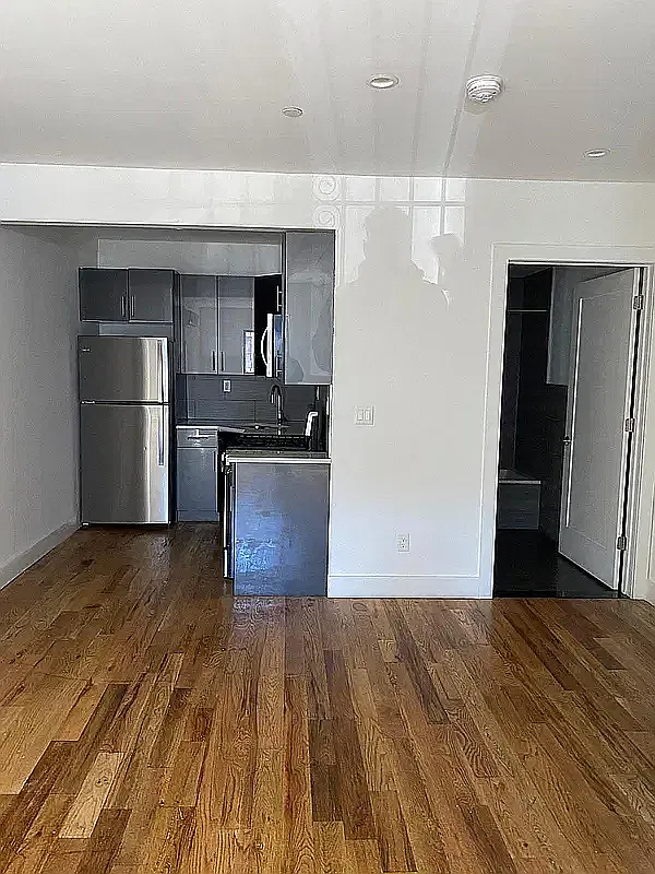 1471 Nostrand Ave — Photo 1