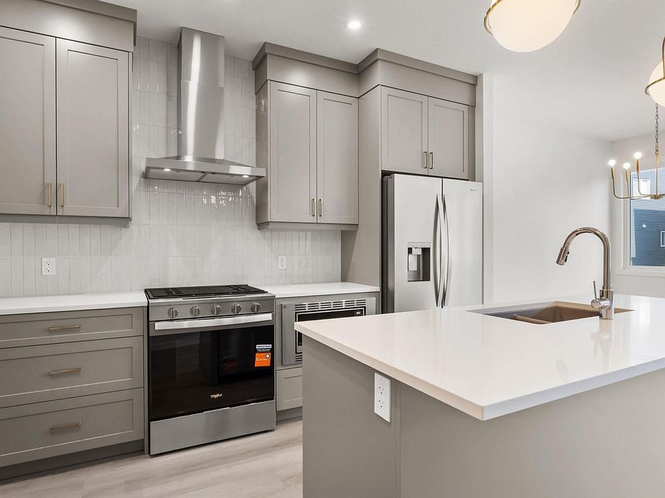 1st image of 2376 Muckleplum Way SW