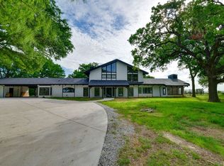 11470 Massey Rd, Pilot Point, TX 76258