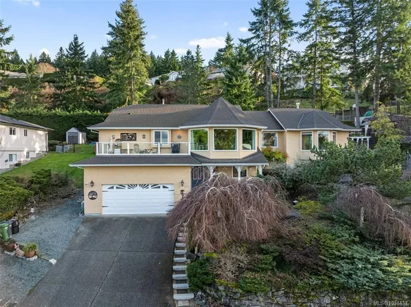 6092 Chippewa Rd, North Cowichan, BC V9L 5P6