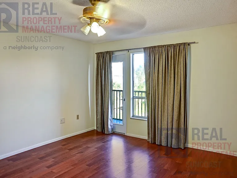 251 Fenwick Dr #14 — Photo 22