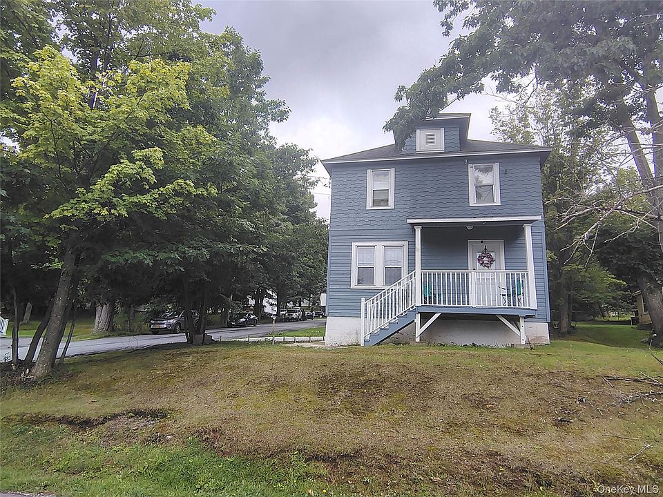 1st image of 12 Emma Street