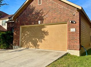 1239 Lake Point, San Antonio, TX 78245